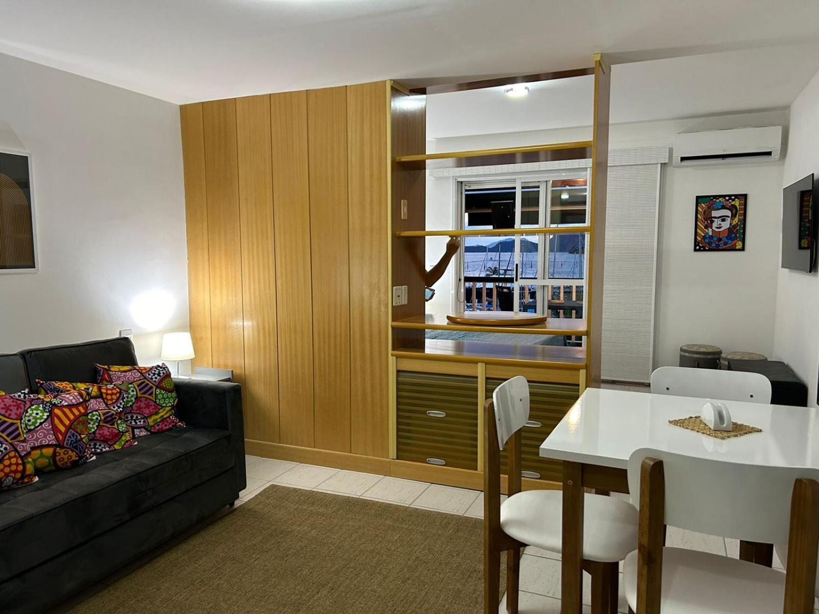 Apartamento Flat Bijoux Frente Mar No Shopping Piratas , Com Estacionamento Gratuito Angra dos Reis Exterior foto